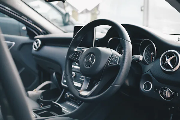 Intérieur cuir Mercedes premium